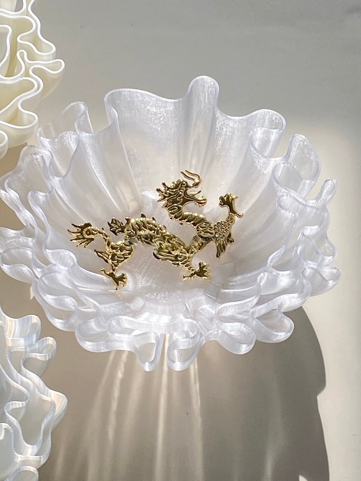 ≪ 2c's ≫ bloom cube tray