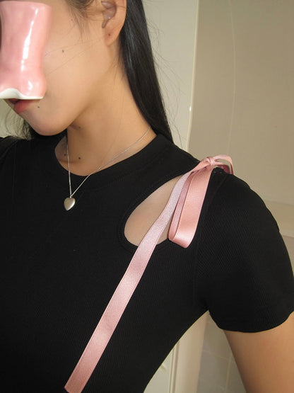 shoulder hole ribbon tops